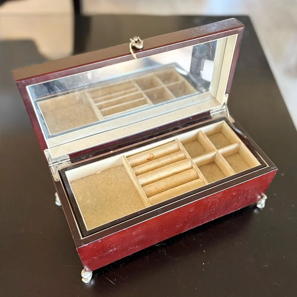 Vintage Solid wood Elegant Red Jewelry Box with Mirror velvet liner